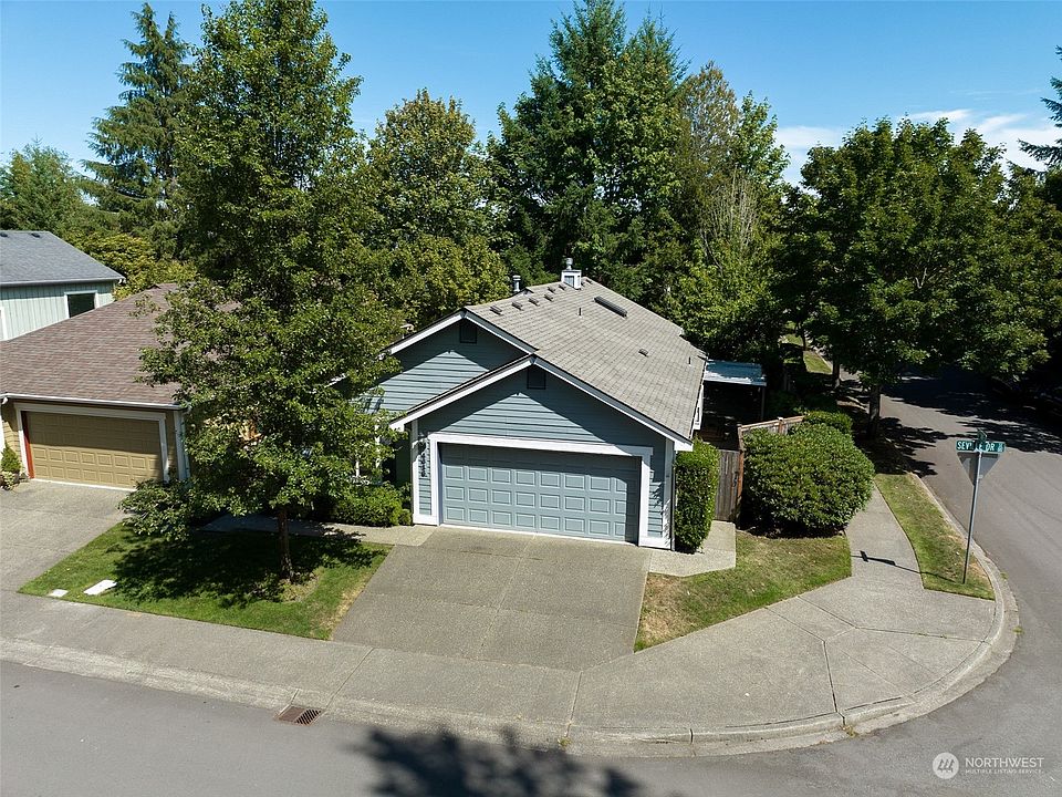 1st image of 4616 Seville Drive SE