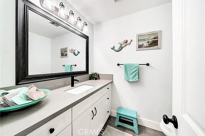 242 Avenida Baja — Photo 4