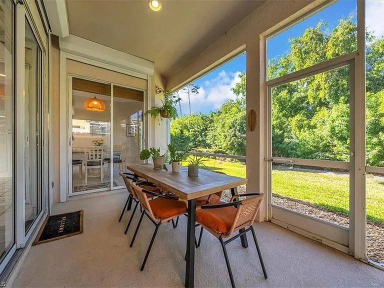 28327 Hidden Lake Dr — Photo 25
