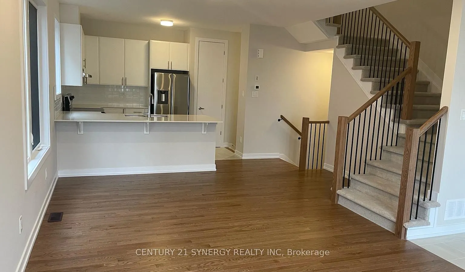 3 bed, $2,700 — Photo 4