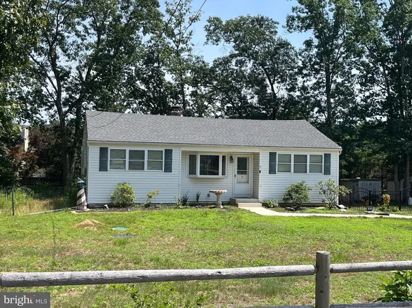 7 Lippincott Ave, Voorhees, NJ 08043