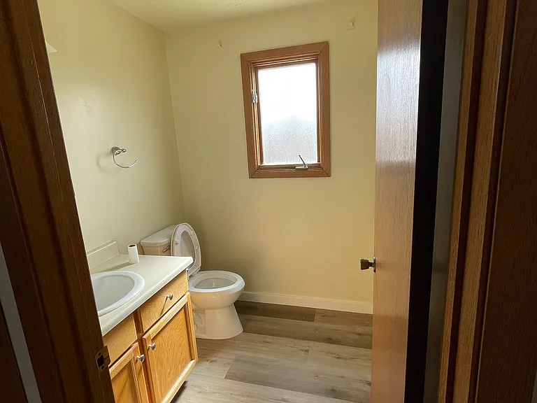 Main Level 1/2 Bath