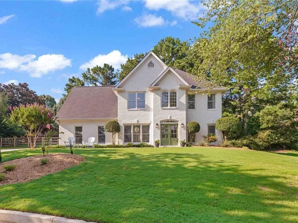 135 Broadwell Oaks Ct, Alpharetta, GA 30004