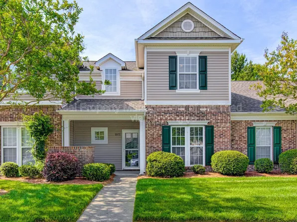 5972 Hollow Wood Ct, Winston Salem, NC 27104