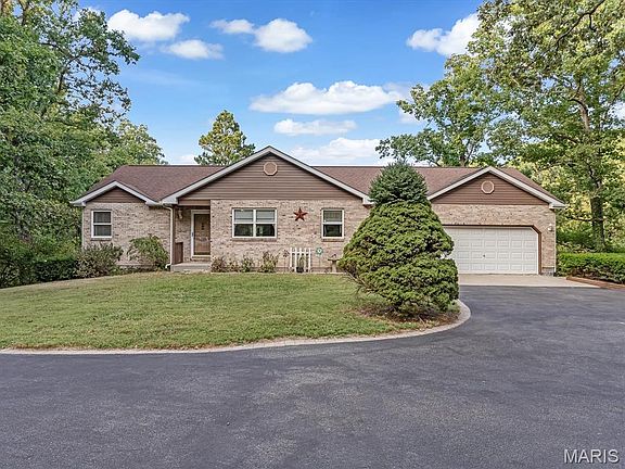 2nd image of 5655 Honeysuckle Rd