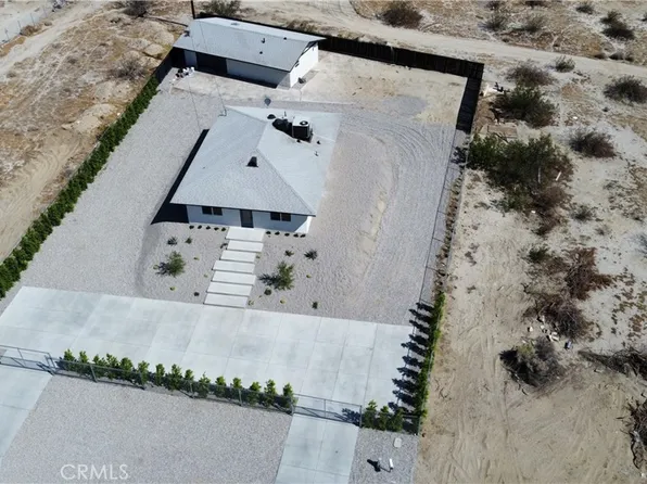 67780 Club House Dr, Desert Hot Springs, CA 92241