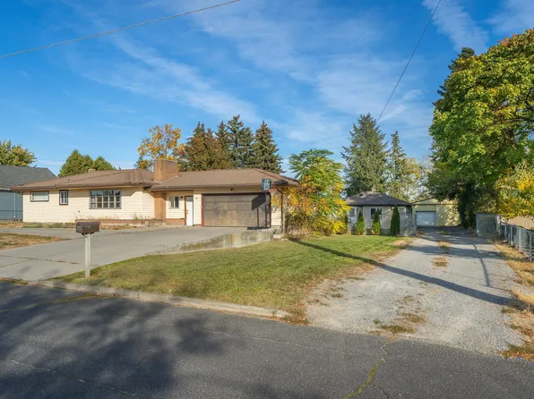 6326 N Lee St, Spokane, WA 99217