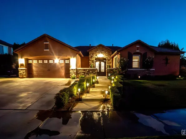 5308 Aurora Way, Bakersfield, CA 93306