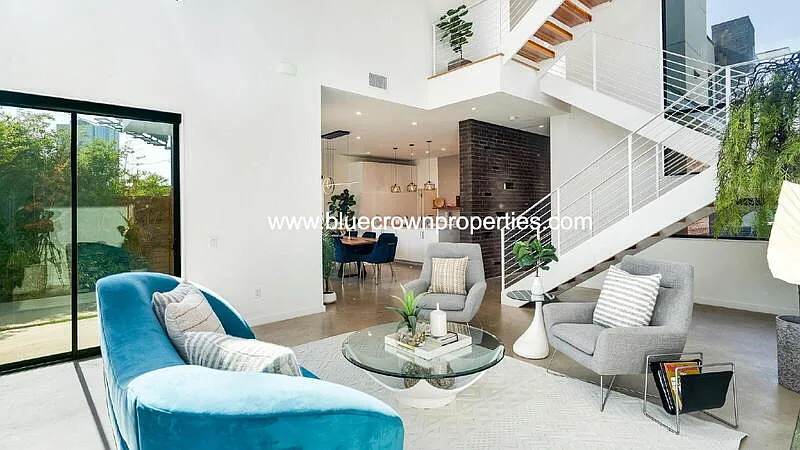4 bed, 3.5 bath, 3284 sqft, $8,500 — Photo 3