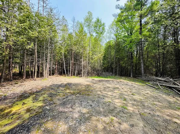 N1277 Countryside Ln #P-2, Menominee, MI 49858