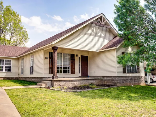 2901 N 5th St, Paragould, AR 72450