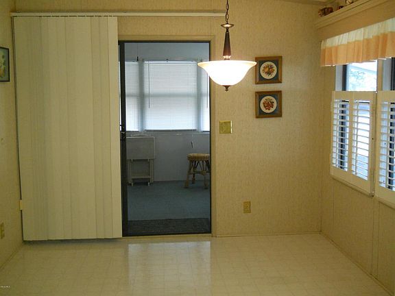 5th image of 269 Borel Cir NE