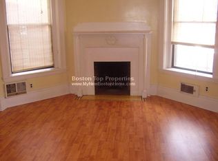 11 Buswell St, Boston, MA 02215