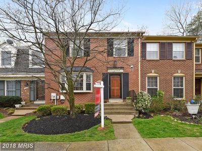 7220 Greentree Rd, Bethesda, MD, 20817