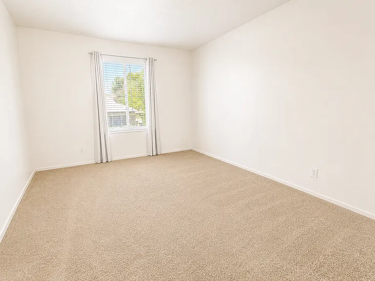 38500 Paseo Padre Pkwy #208 — Photo 8