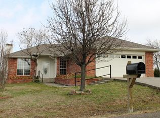 240 Skiff Dr, Gun Barrel City, TX 75156