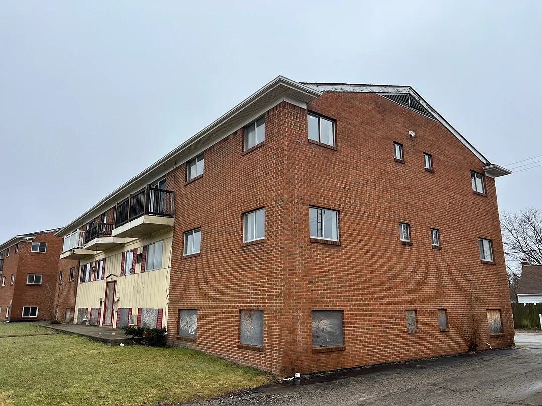 2210 Robert T Longway Blvd photo 1