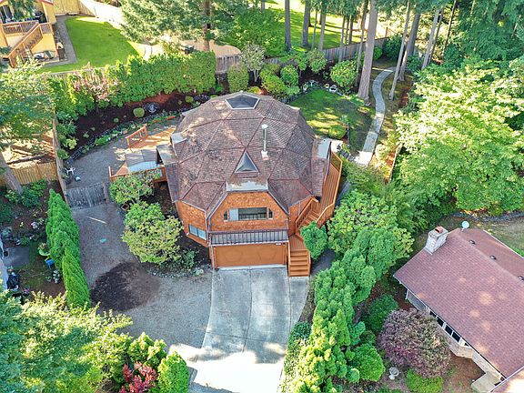 5th image of 6909 Twin Hills Dr W