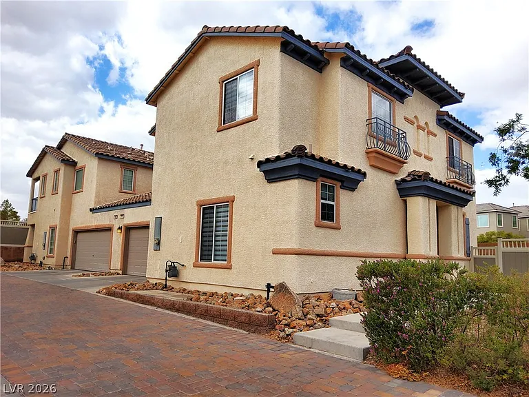 991 Sable Chase Pl — Photo 1
