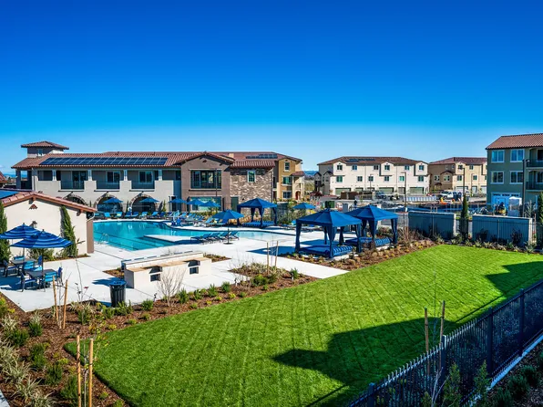 Campus Oaks Apartments