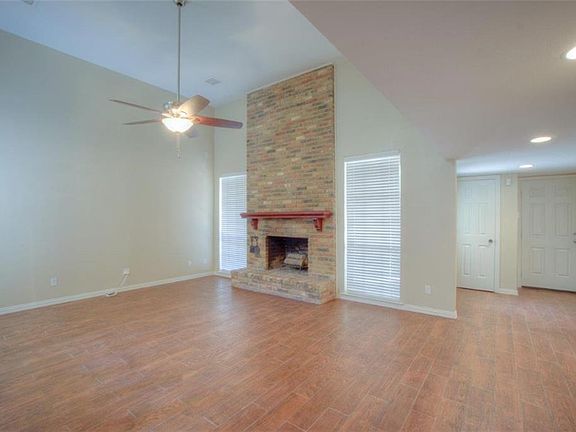 5th image of 3110 Becky Ct