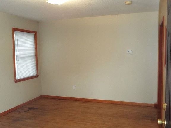 3rd image of 1019 N 9th St