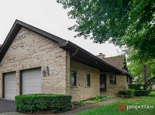 1604 Cypress Ct, Hoffman Estates, IL 60169