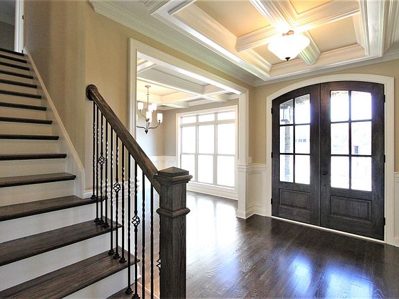 3rd image of 504 Montrose Dr #306-lot 306