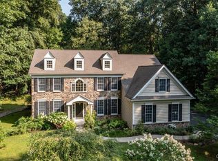 2212 Williams Church Rd, Hellertown, PA 18055