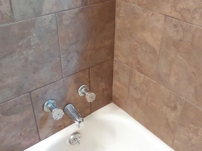 3910 Stanard St — Photo 8