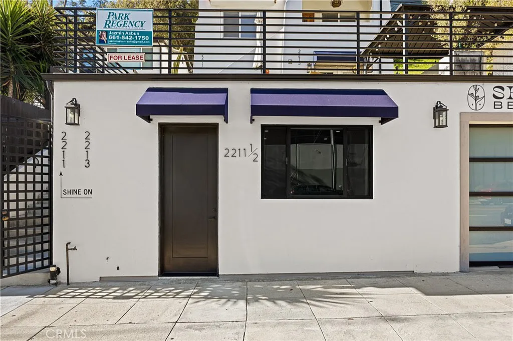 Studio, 405 sqft, $2,500 — Photo 1