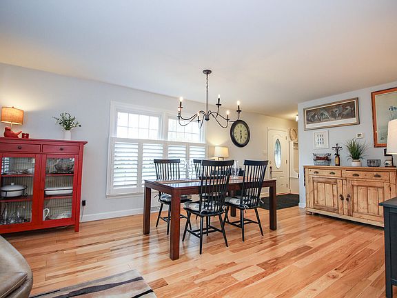 4th image of 200 Burlington Beach Rd