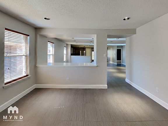 2nd image of 5455 San Patricio Dr