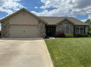 6705 N Island Way, Muncie, IN 47304