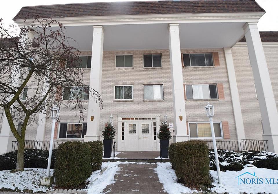 1st image of 3010 W Central Ave Unit 307