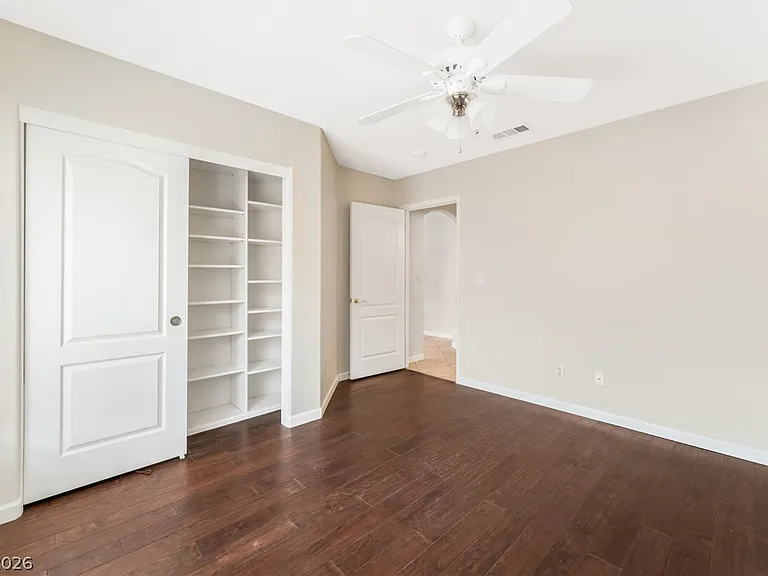 1733 Tesara Vista Pl — Photo 33