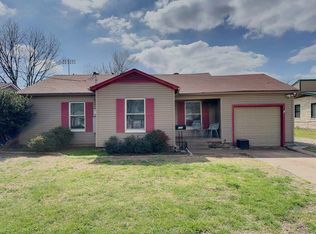 634 Oak Ridge Ln, Irving, TX 75061