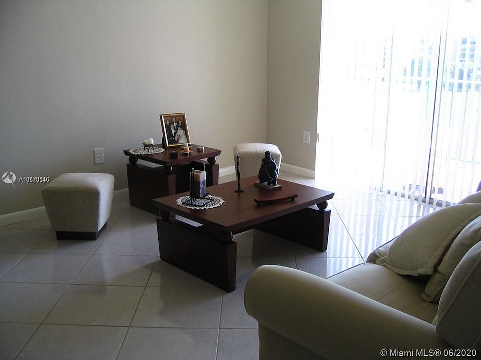 2nd image of 9360 Fontainebleau Blvd APT 515