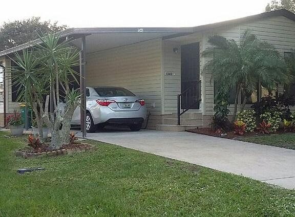 3rd image of 1342 Barefoot Cir