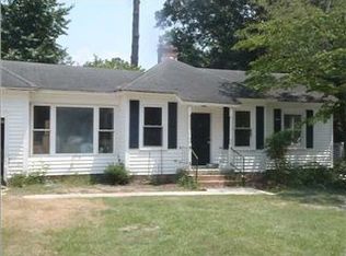 404 Country Club Blvd, Summerville, SC 29483
