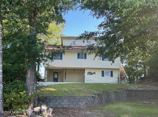 7116 Sound Dr, Emerald Isle, NC 28594