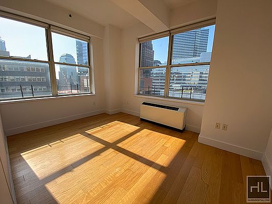 1st image of 41 Murray St #1801
