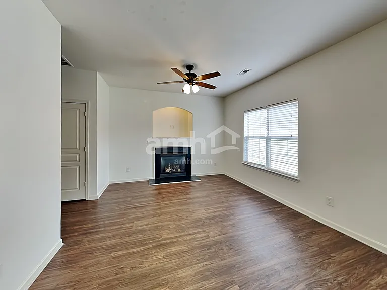 10929 Shelly Renee Dr — Photo 6