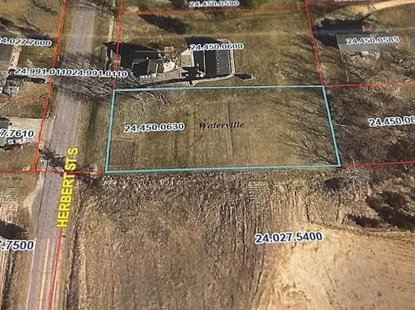Herbert St S, Waterville, MN 56096