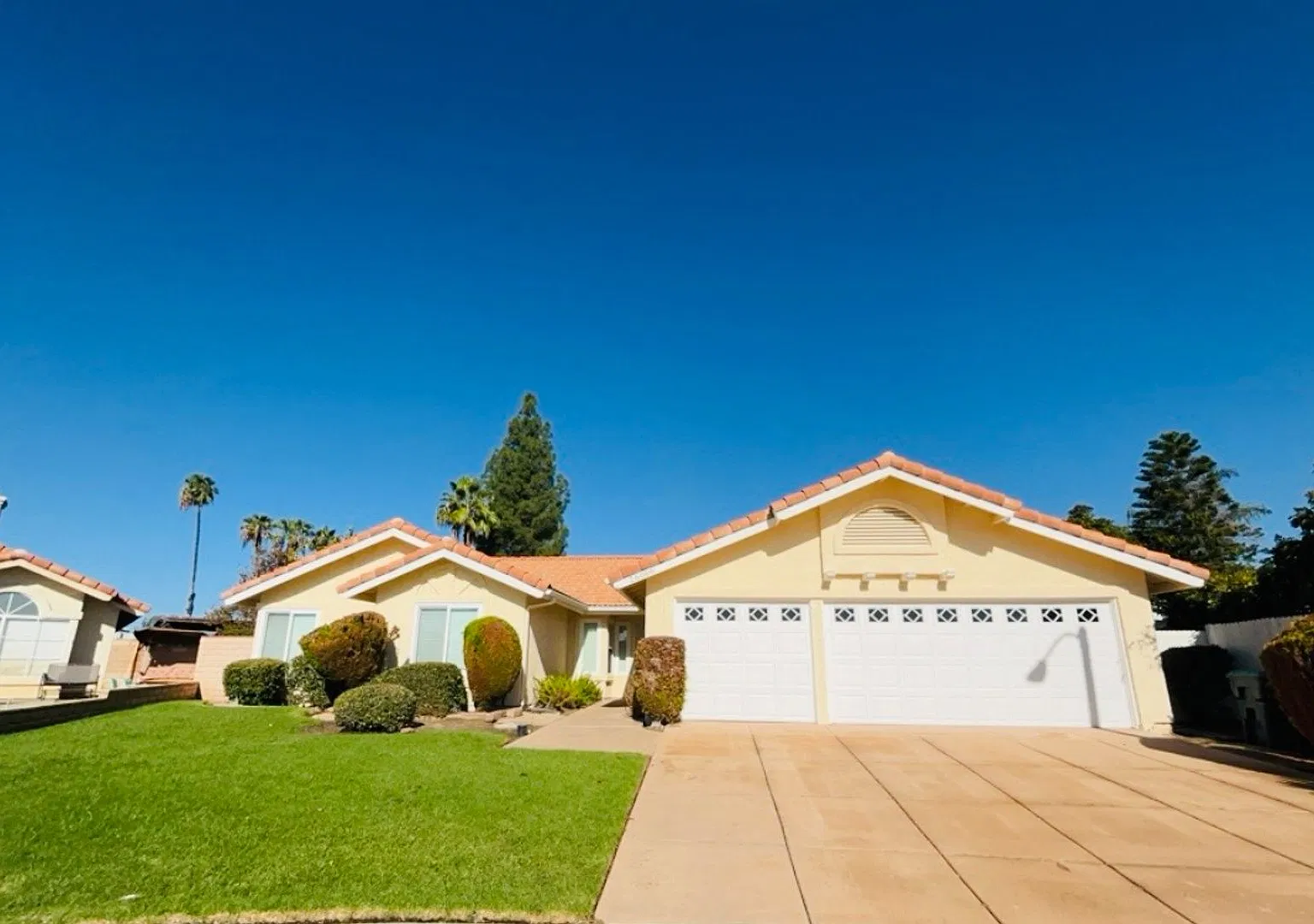 Beautiful Rancho Belago Home For Lease!! Available Now!! — Photo 1
