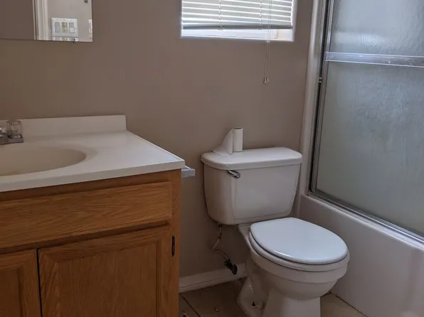8531 Columbine Ave, 8531 Columbine Ave APT D, California City, CA 93505
