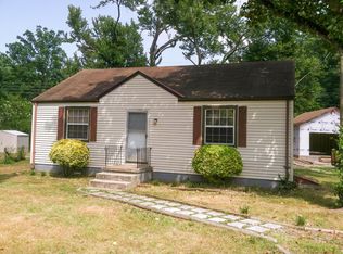 1725 Rockwood Rd, Richmond, VA 23226