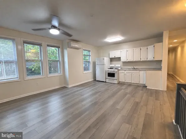 4533 Baltimore Ave Floor 2, Philadelphia, PA 19143