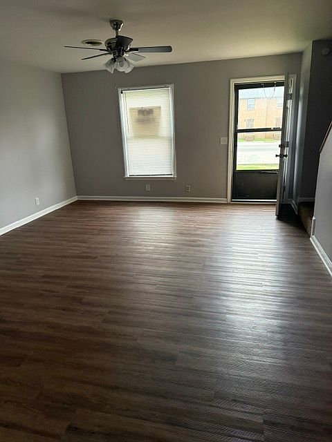 1st image of 110A Lakeside Dr #110