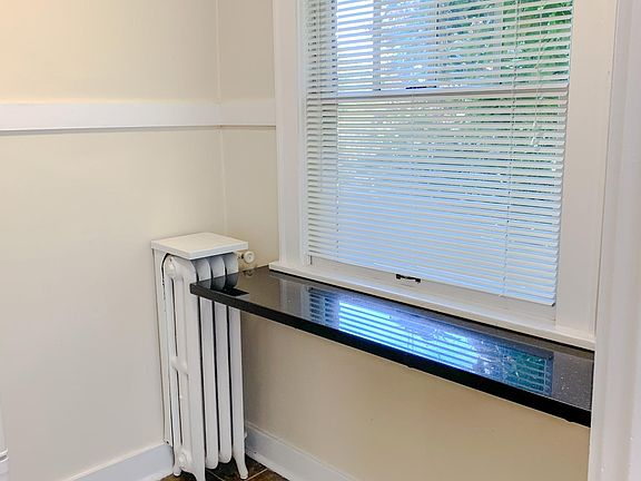 5th image of 752 Boylston Ave E #204